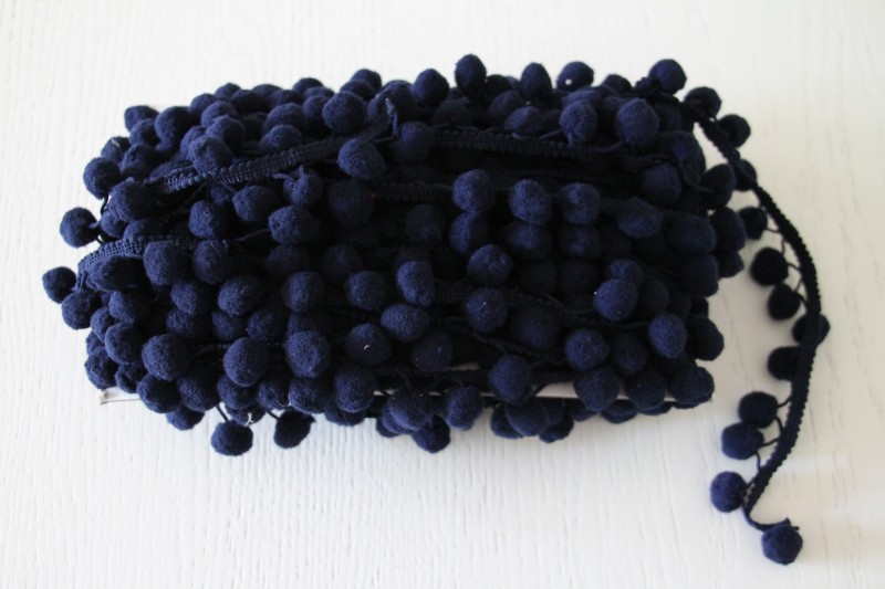 Pompom ribbons 30mm (18 m), Dark Blue 320